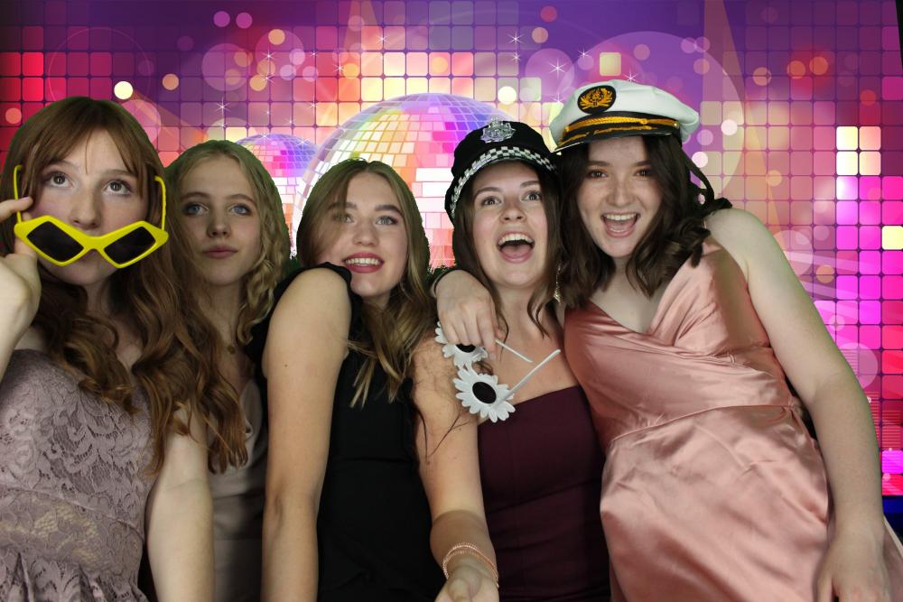 Christ School Prom | View more photos from the event at gallery.myphotoboothexperience.co.uk/u/MyPhotoBoothExperienceLtd/Christ-School-Prom